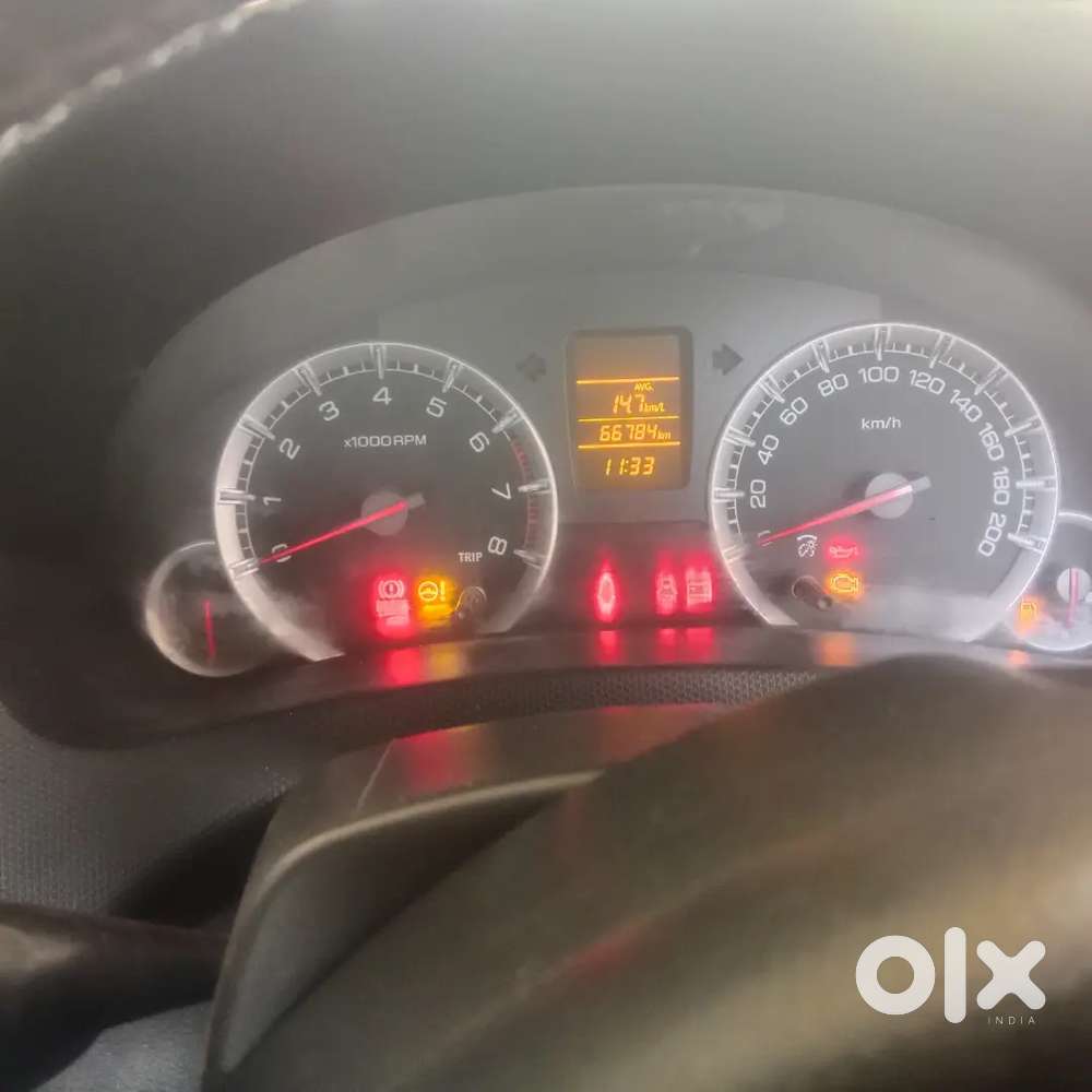 Maruti Suzuki Swift 2014 Petrol 65000 Km Driven