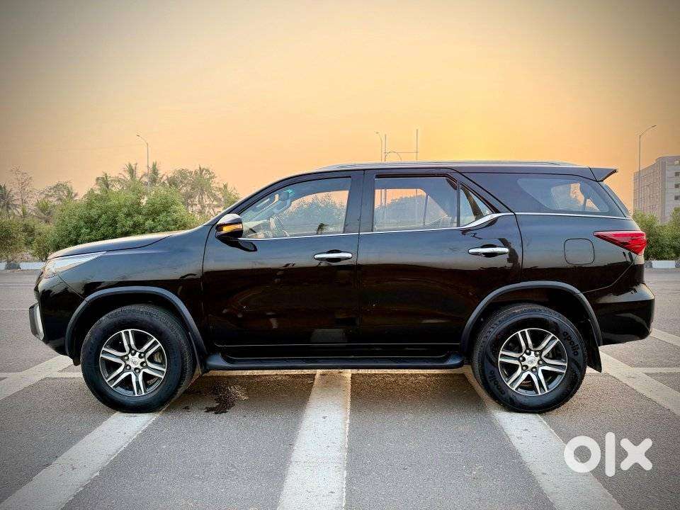 Toyota Fortuner 3.0 4x2 Automatic, 2018, Diesel