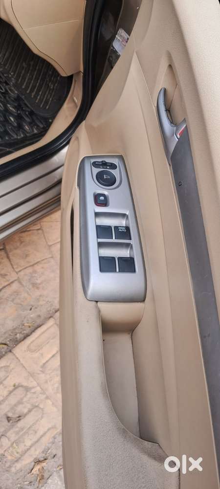 Honda City 2011-2013 V At Exclusive, 2011, Petrol