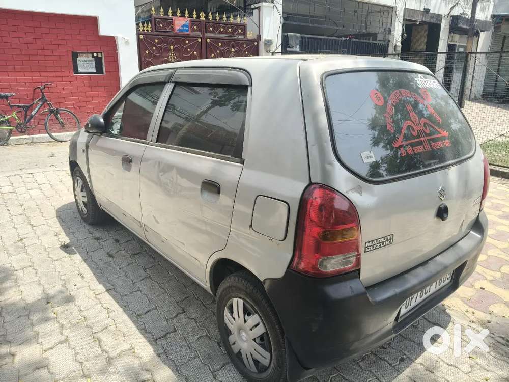 I Am Selling Maruti Alto Lxi