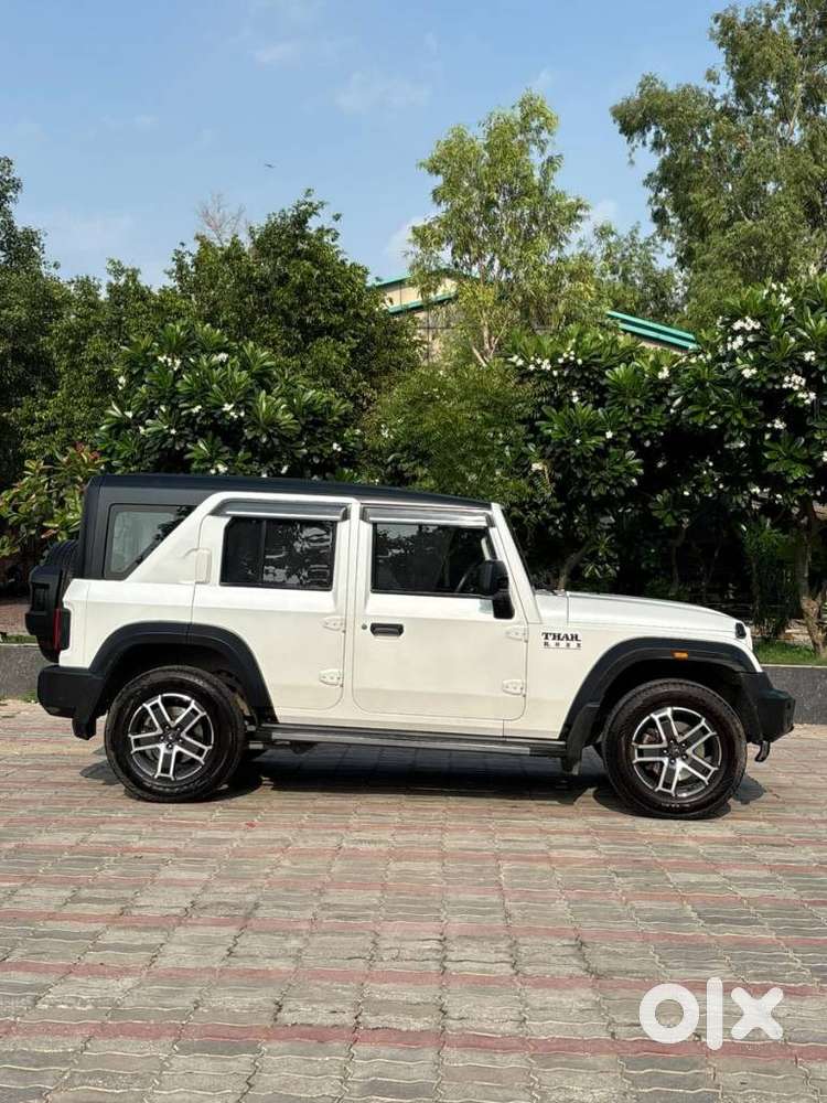 Mahindra Thar Roxx Mx5 Petrol At 2wd, 2024, Petrol