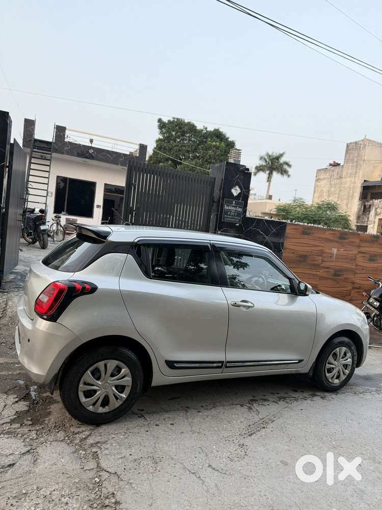 Maruti Suzuki Swift Vxi, 2018, Petrol
