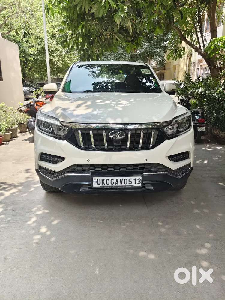 Mahindra Alturas G4 2019