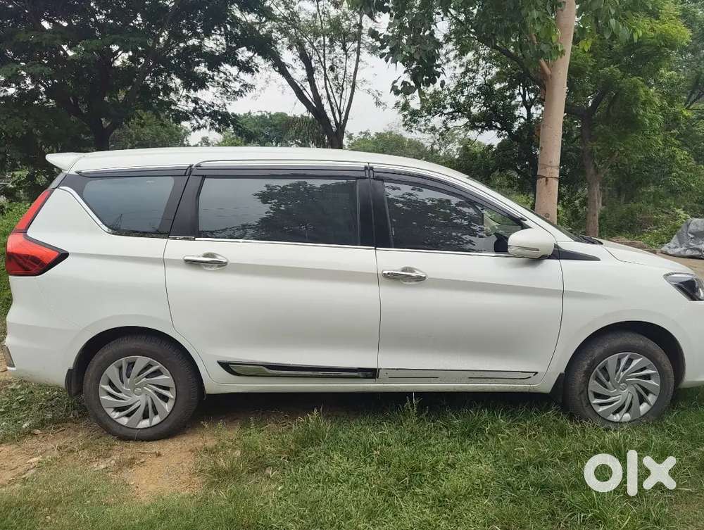 Maruti Suzuki Ertiga 2025 Petrol 35700 Km Driven