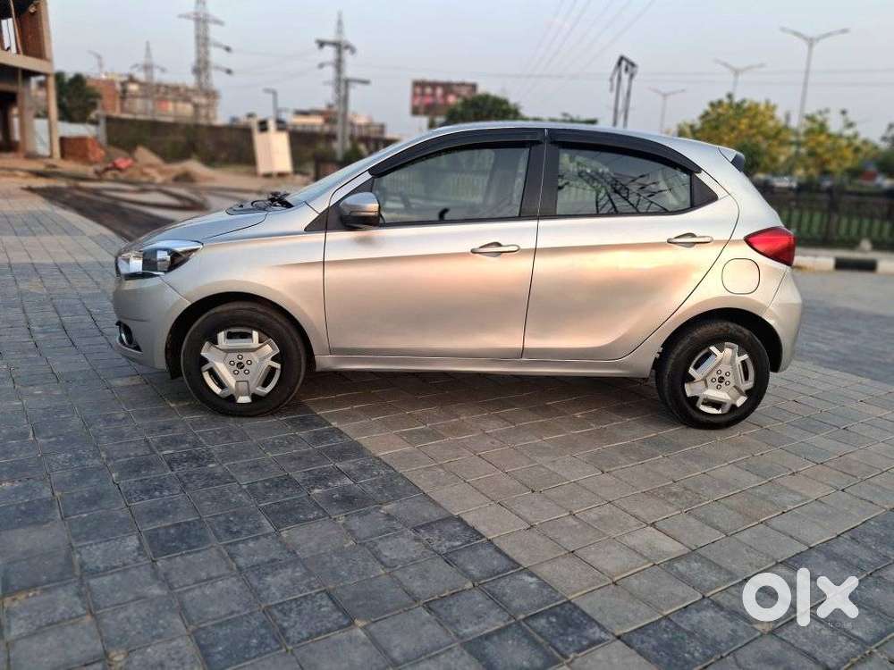 Tata Tiago 1.2 Revotron Xz Wo Alloy, 2018, Petrol