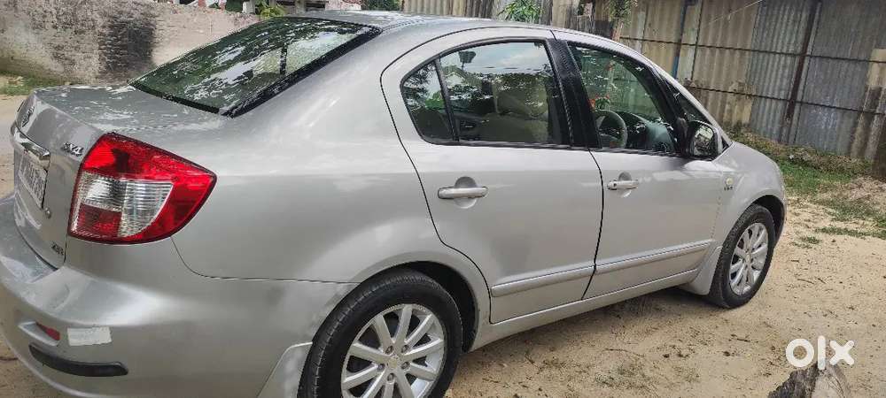 Maruti Suzuki Sx4 2010 Cng & Hybrids Well Maintained