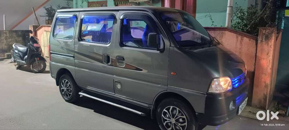 Maruti Eeco 2020 Less Kms Driven