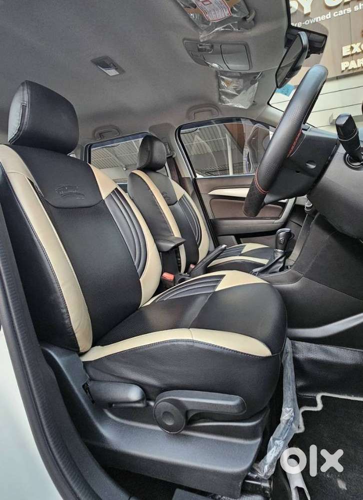 Toyota Urban Cruiser 1.5 Premium Grade At, 2022, Petrol