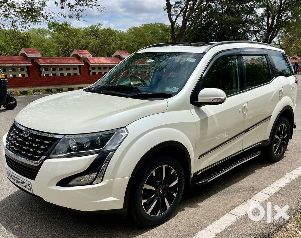 Mahindra XUV500 W11 Option AT, 2019, Diesel