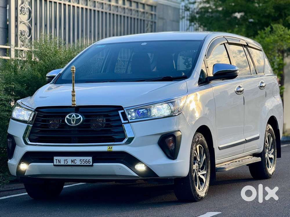 Toyota Innova Crysta 2.4 Leadership Edition, 2022, Diesel