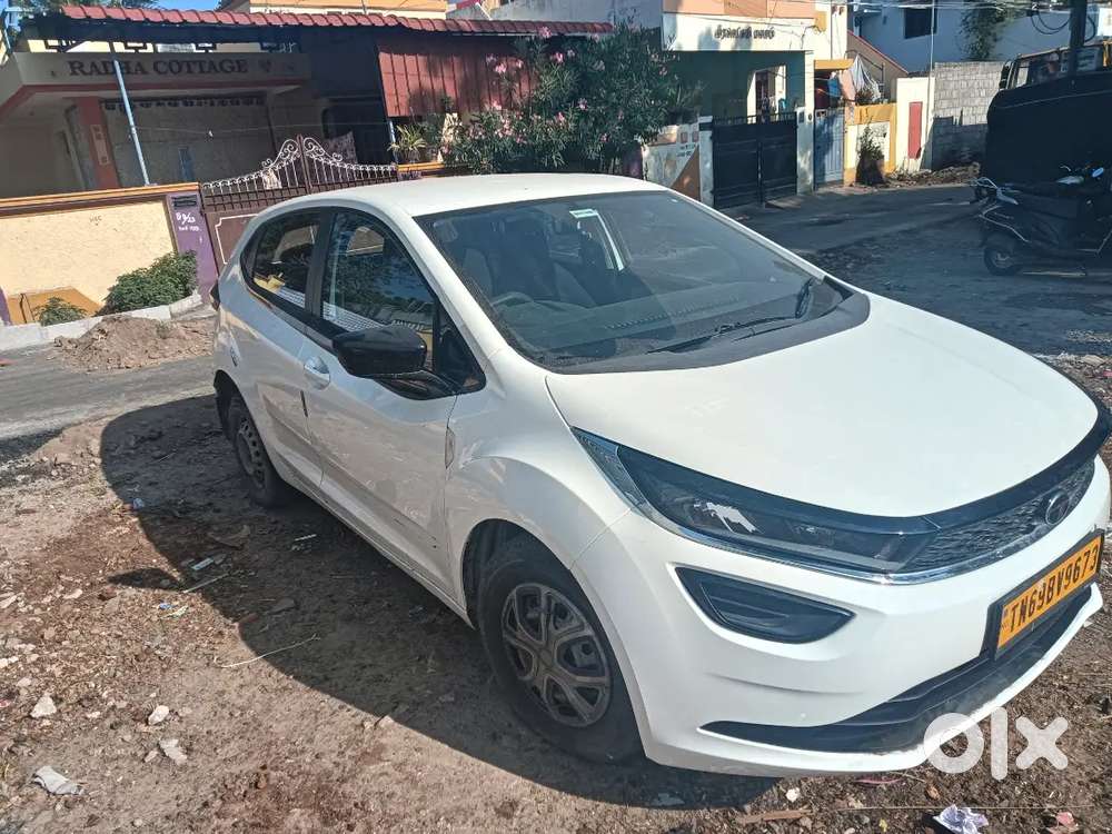 Tata Altroz 2025 Petrol Good Condition