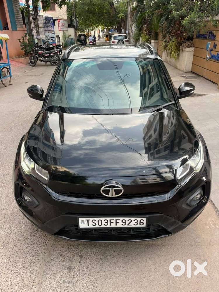 Tata Nexon 1.2 Revotron Xza Plus Dualtone, 2023, Petrol
