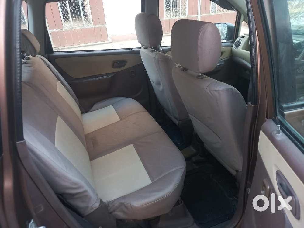 Maruti Suzuki Zen Estilo, 2011, Petrol