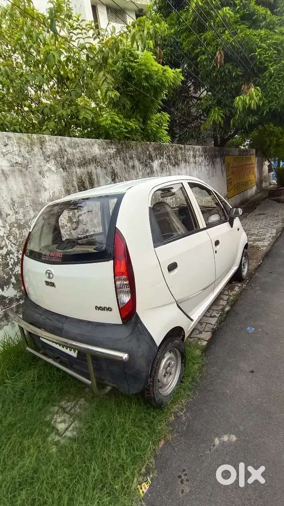 Tata Nano Model Xe 2012