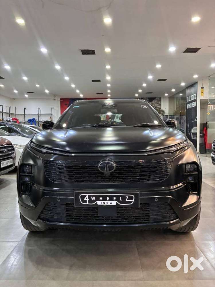 Tata Safari Accomplished X Plus 7 Str Dark Edition At, 2024, Diesel