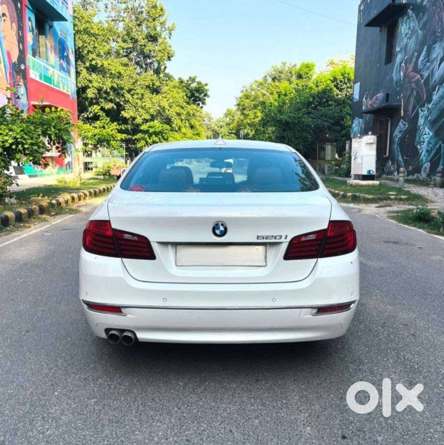 Bmw 5 Series 2.0 520i Luxury Line, 2016, Petrol