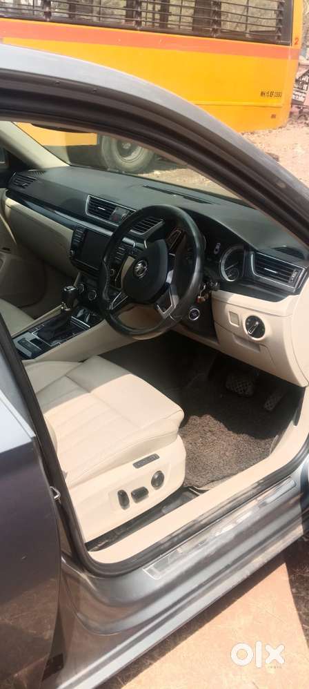 Skoda Superb L&k 2.0 Tdi At, 2017, Diesel