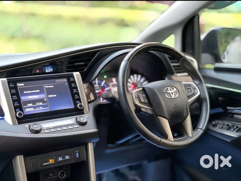 Toyota Innova Crysta [2020-ongoing] 2.4 Zx At 7 Str, 2022, Diesel
