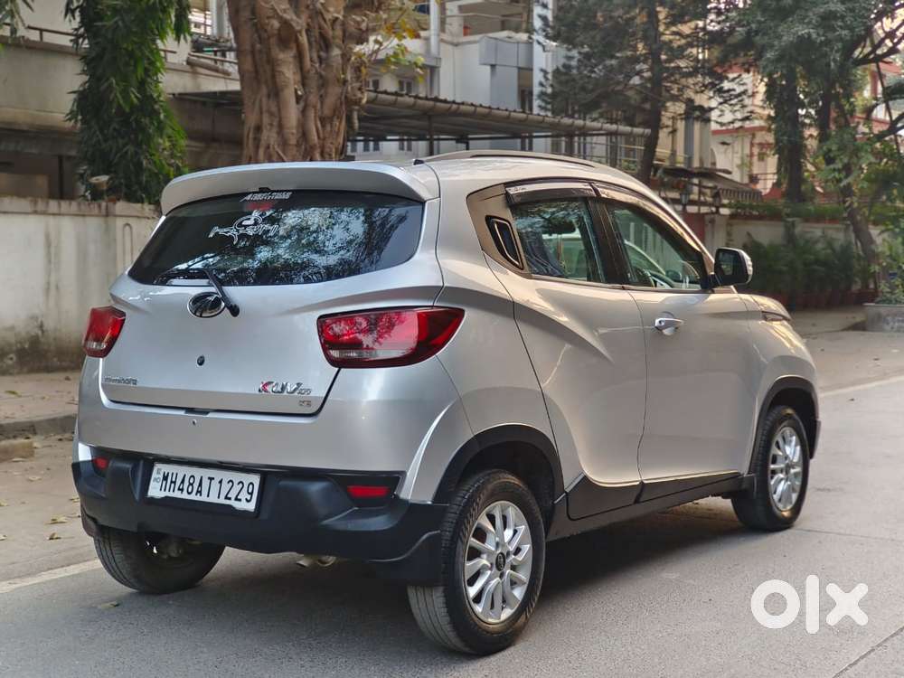 Mahindra Kuv 100