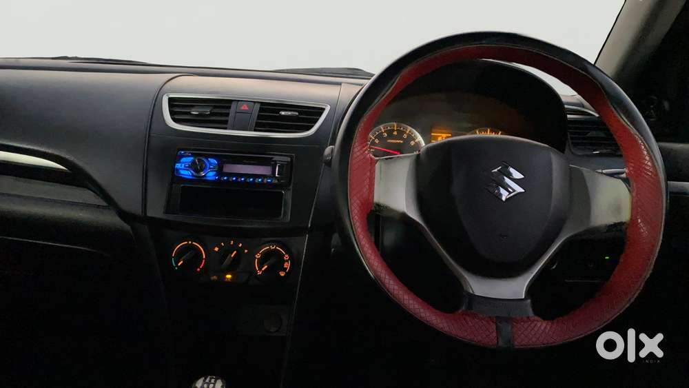 Maruti Suzuki Swift 2011-2014 Vxi, 2012, Petrol