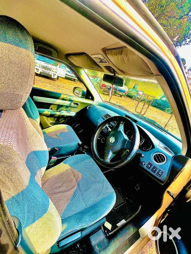 Maruti Suzuki Dzire 1.2 Vxi Cng 2011 Car