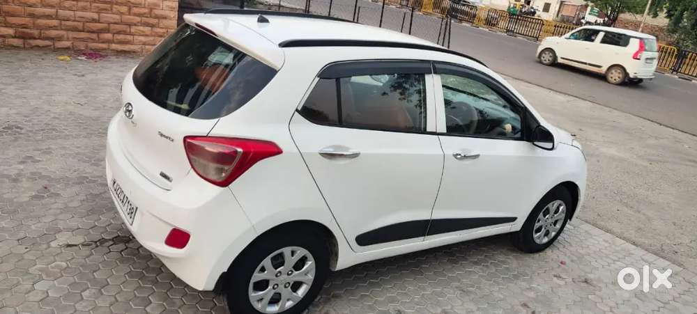 Hyundai Grand I10 Sportz 2014