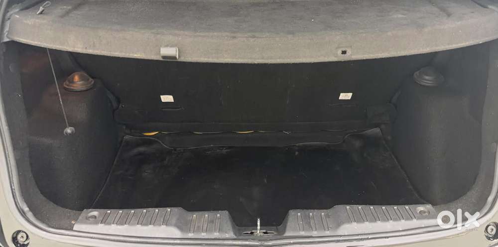 Tata Altroz 1.2 Xza Plus Dark Edition Dct, 2022, Diesel