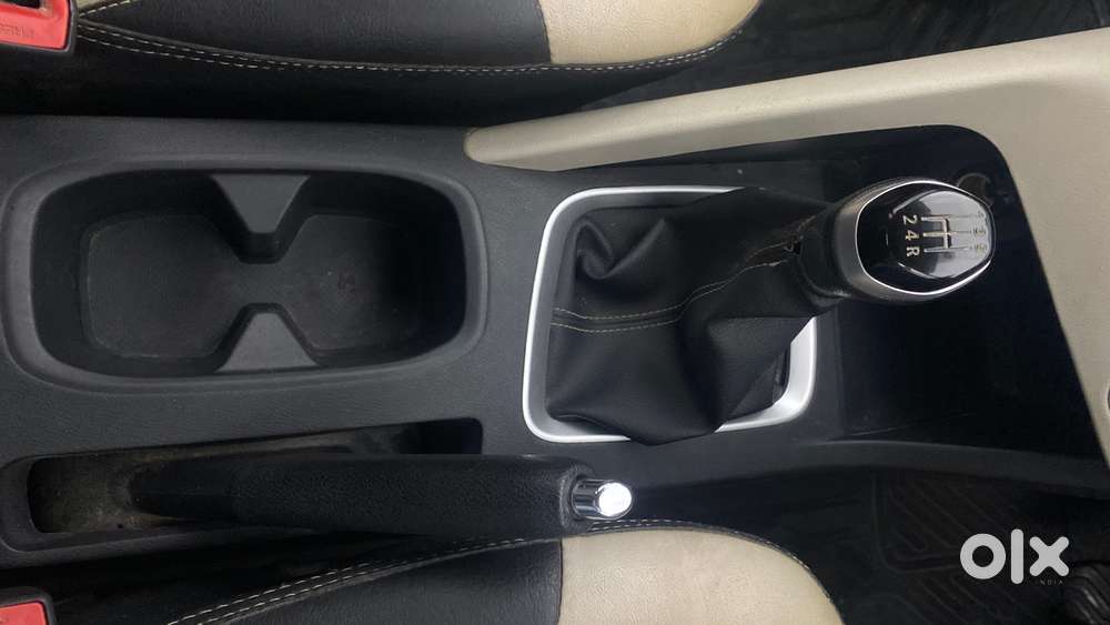 Nissan Magnite 1.0 Xv Turbo Cvt, 2021, Petrol