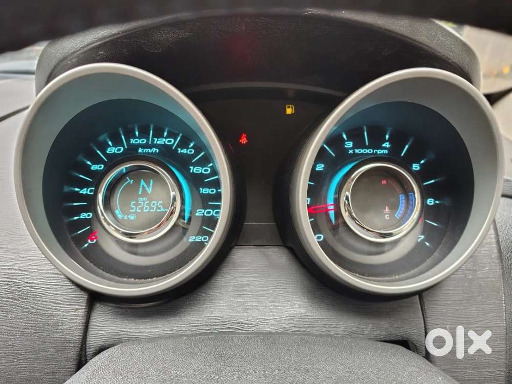 Mahindra Xuv500 At W10 Fwd, 2016, Diesel