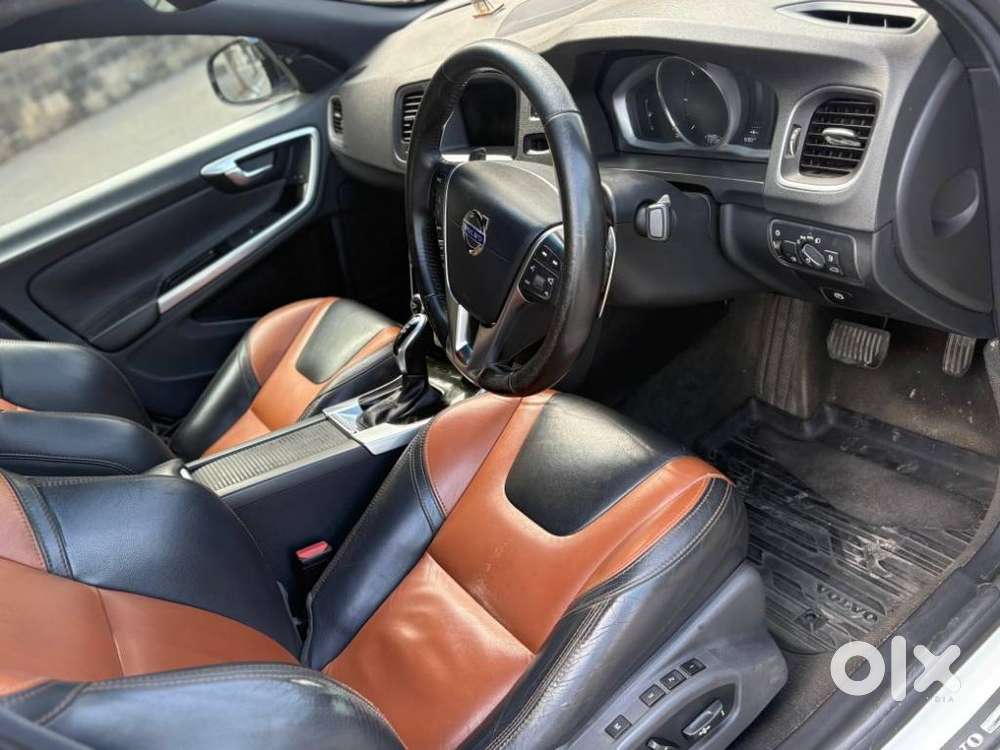Volvo S60 Cross Country 2.4 Cross Country Inscription, 2018, Diesel
