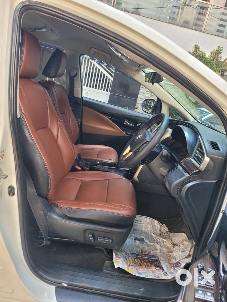 Toyota Innova Crysta 2.8 Zx At, 2016, Diesel