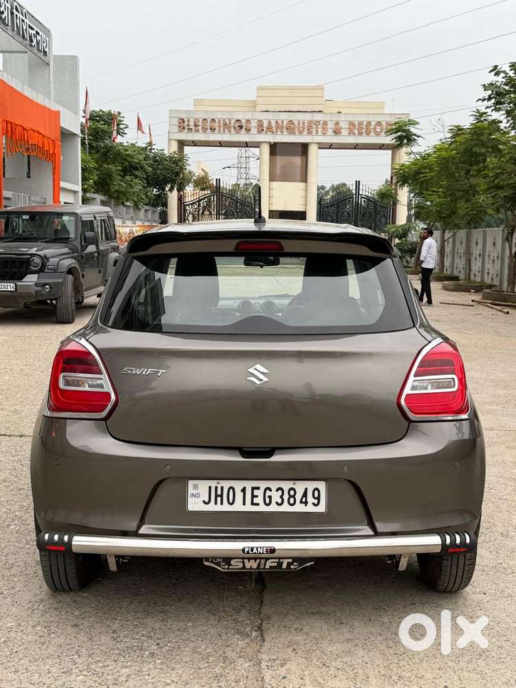 Maruti Suzuki Swift Vvt Vxi, 2021, Petrol