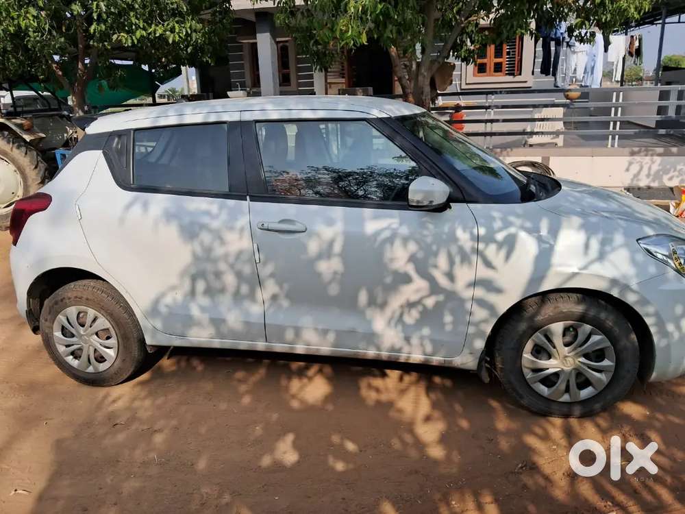 Maruti Suzuki Swift 2020 Petrol 95000 Km Driven