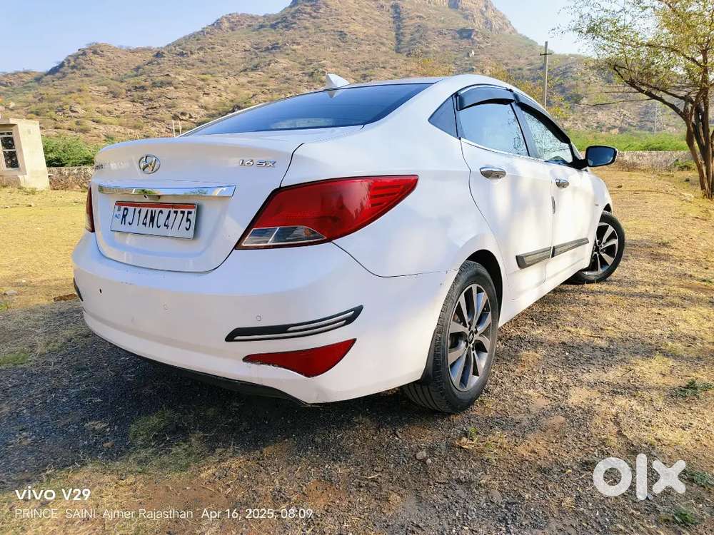 Hyundai Fluidic Verna 2016 Petrol Well Maintained