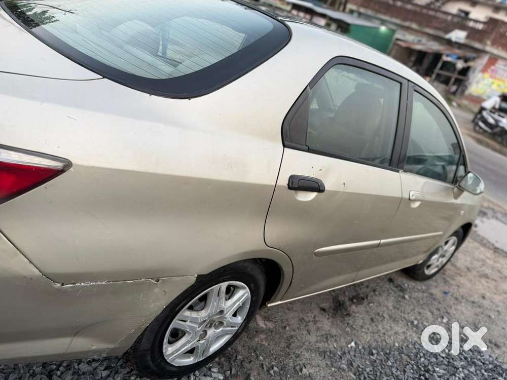 Honda City Zx 2006 Petrol 85000 Km Driven