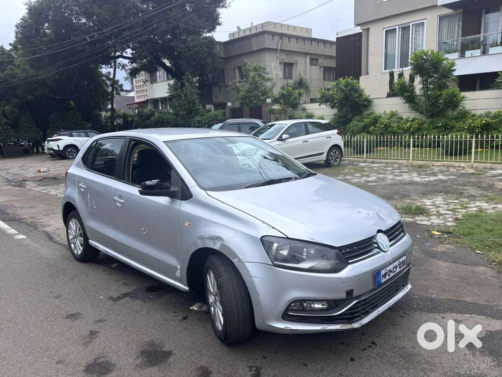 Volkswagen Polo Petrol 2016