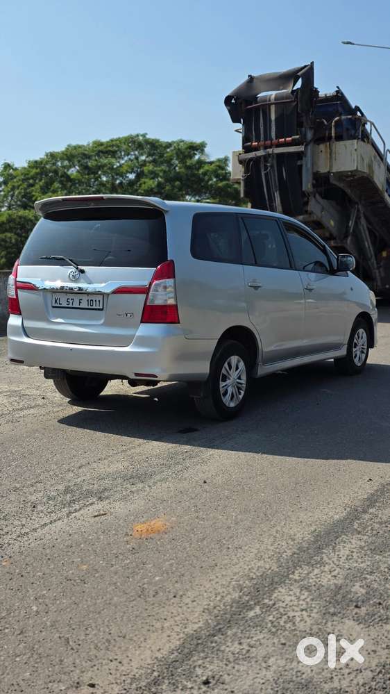 Toyota Innova [2013-2016] 2.5 G2 7 Str, 2012, Diesel