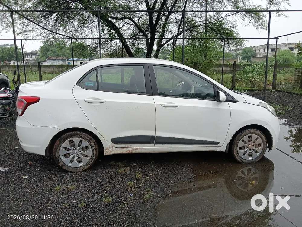 Hyundai Xcent 2016 Petrol Well Maintained