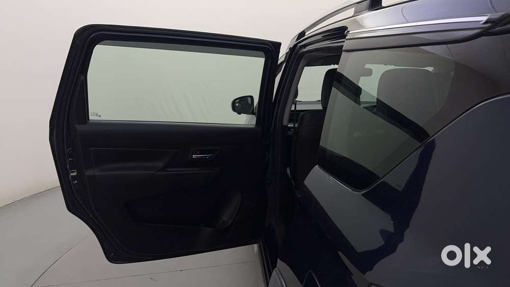 Maruti Suzuki Xl6 1.5 Alpha At, 2022, Petrol