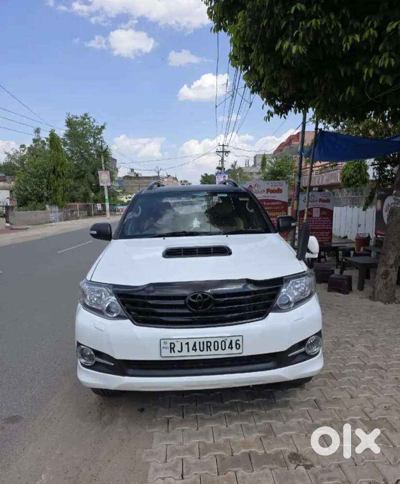 Toyota Fortuner 2013 Diesel Well Maintained