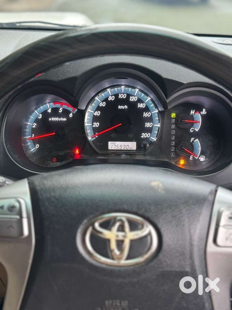 Toyota Fortuner 3.0 4x2 Automatic, 2016, Diesel