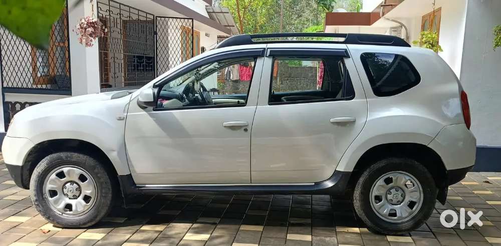 Renault Duster 2012 Model Well Maintained