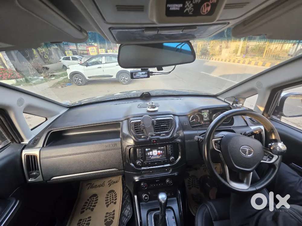 Selling Tata Hexa Xta 7 Seater