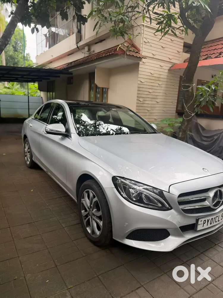 Mercedes-benz C-class 2016 Diesel 60497 Km Driven