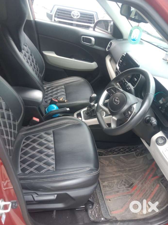 Hyundai Venue Sx Mt, 2023, Petrol