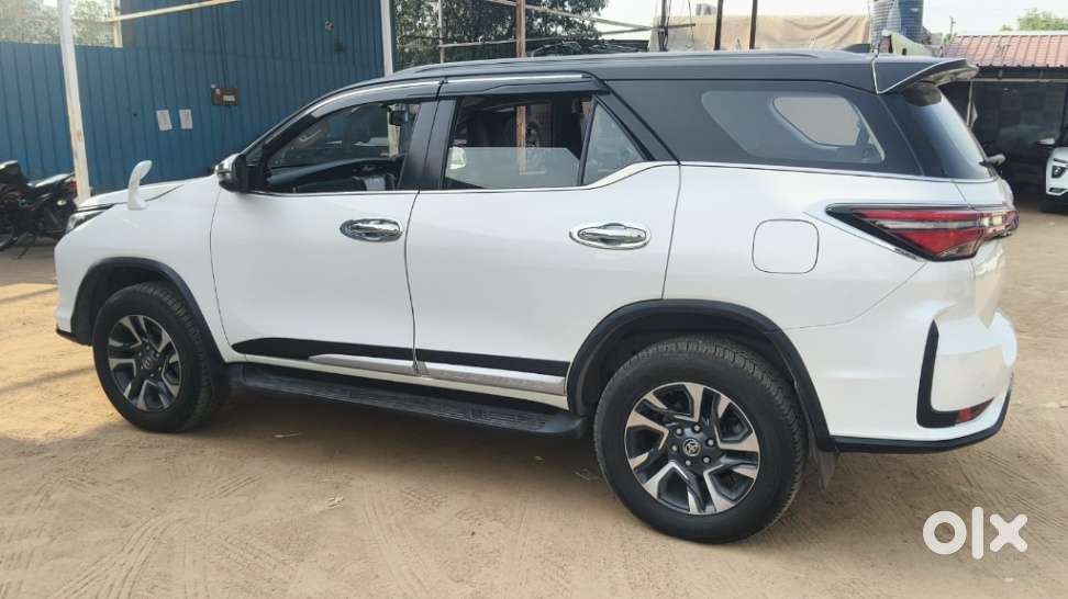 Toyota Fortuner Legender 4x2 At 2.8, 2022, Diesel