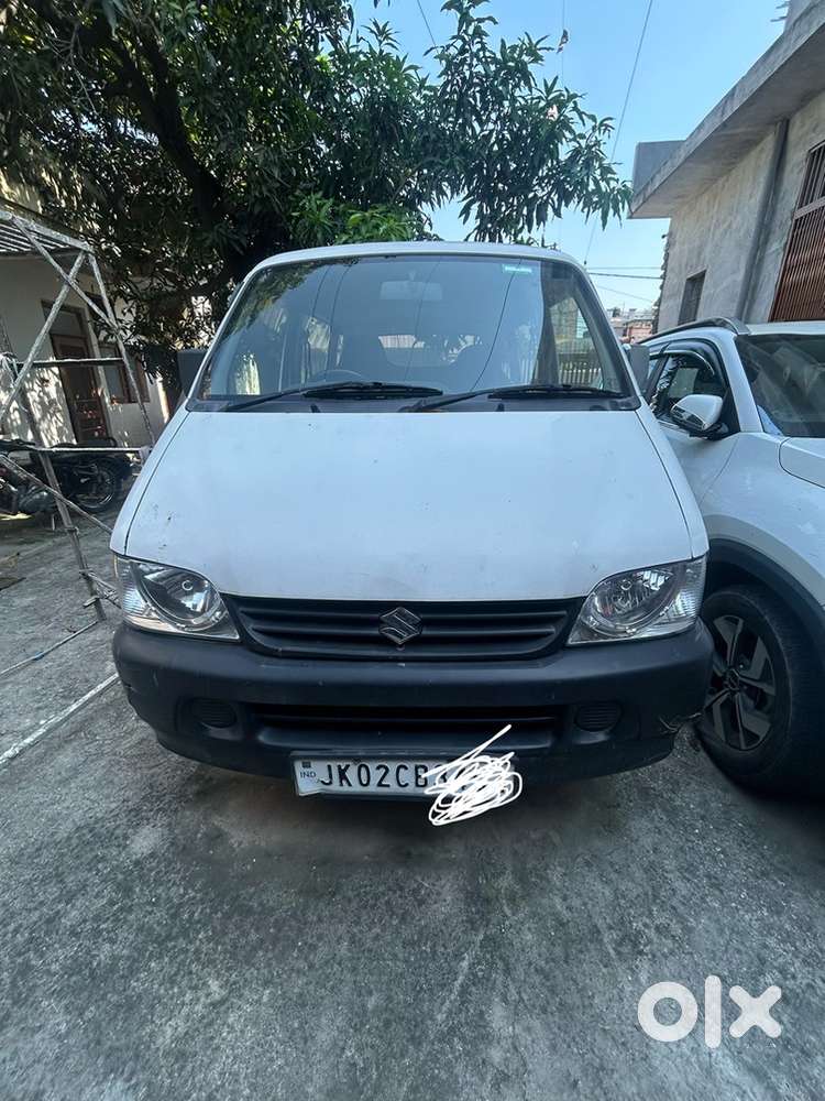 Maruti Eeco Petrol 2018 White Color