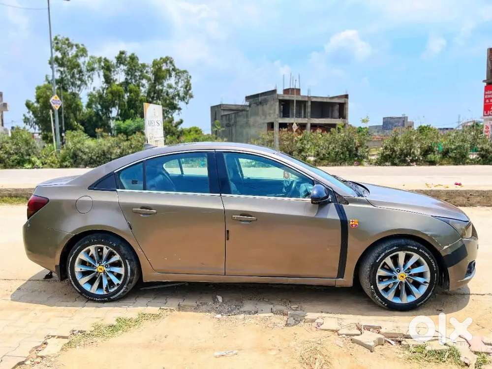 Chevrolet Cruze Diesel 2011 Mint Condition