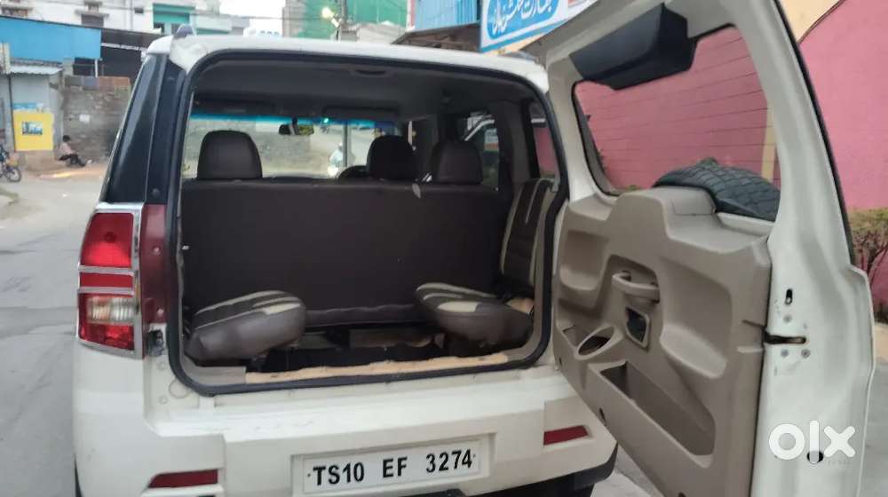 Mahindra Tuv 300 2015