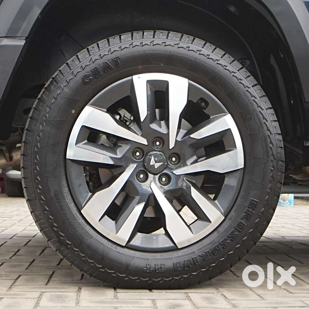 Mahindra Thar Roxx Ax7l Rwd Diesel, 2025, Diesel